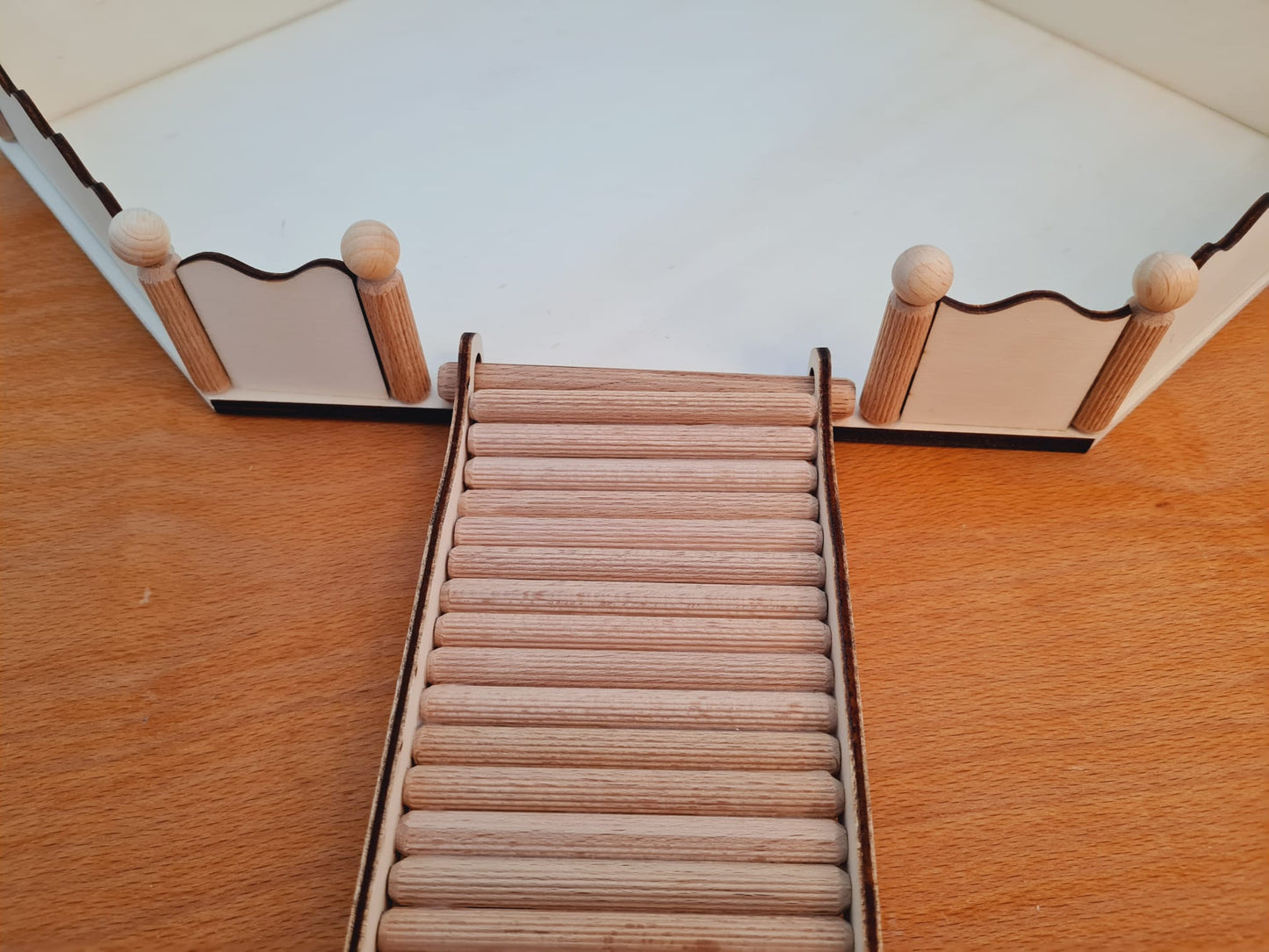 5Eck Ebene / Podest mit Geländer für Kleinnager