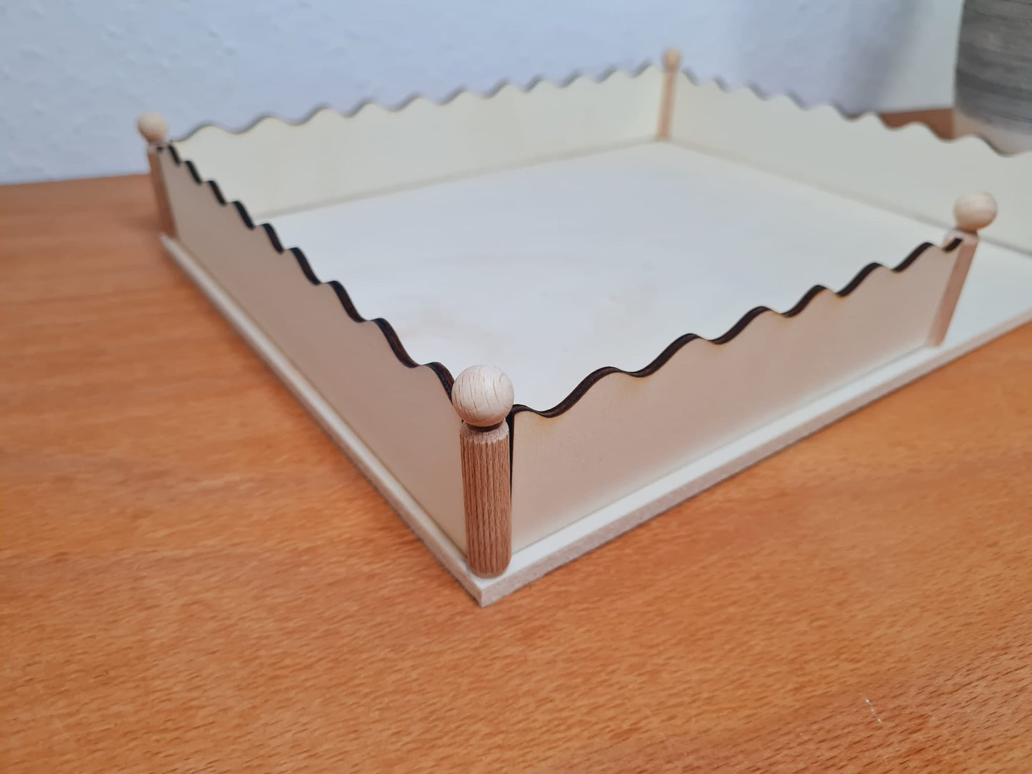 BAUSATZ Ebene Rechteckig welliger Rand