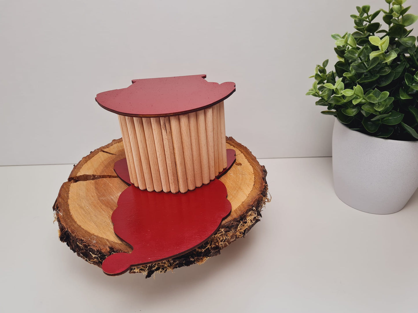 BAUSATZ Holzversteck  *Weihnachtsmann 2.0* für Kleinnager