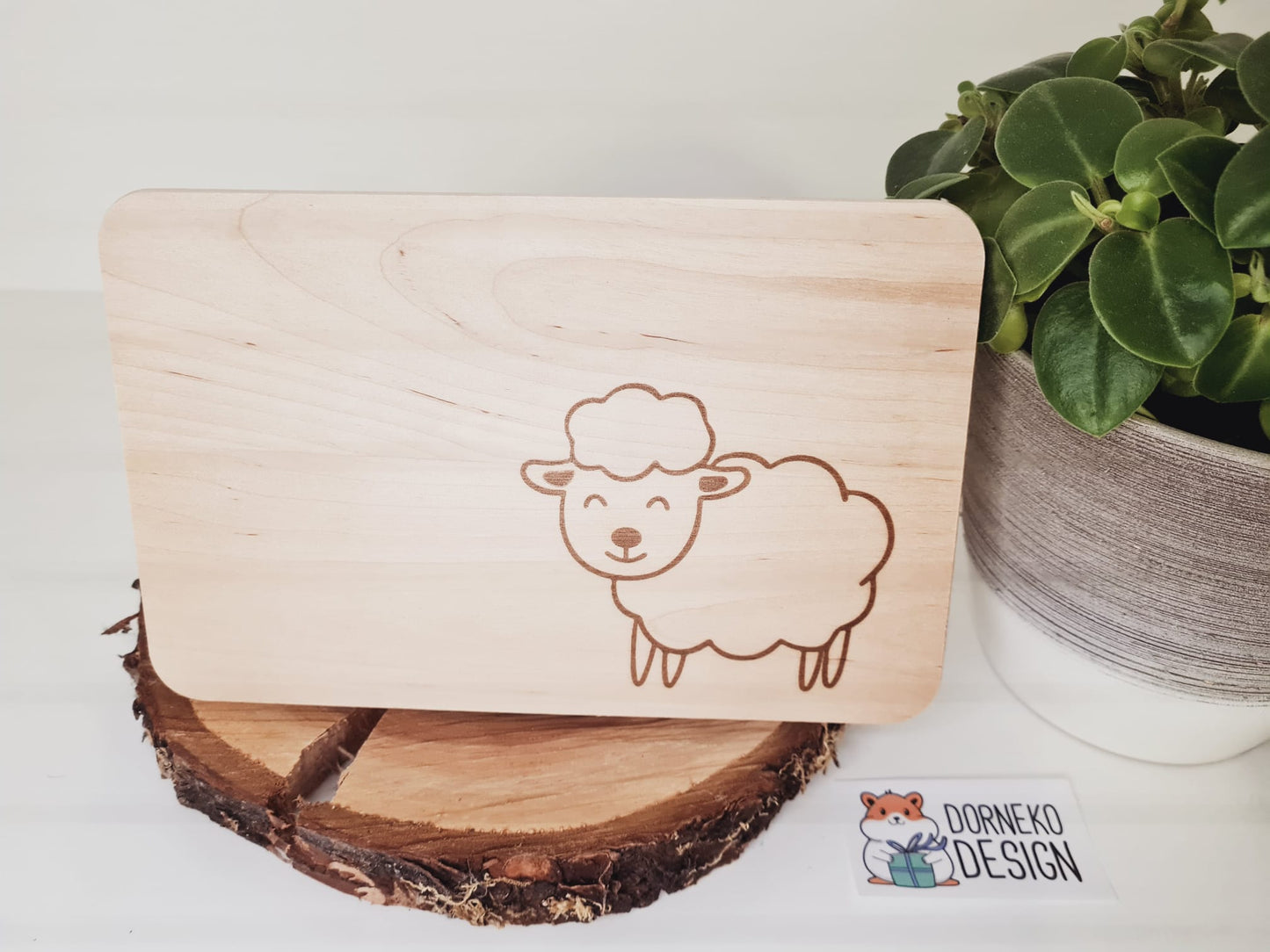 Schaf - Holzbrettchen mit personalisierter Gravur