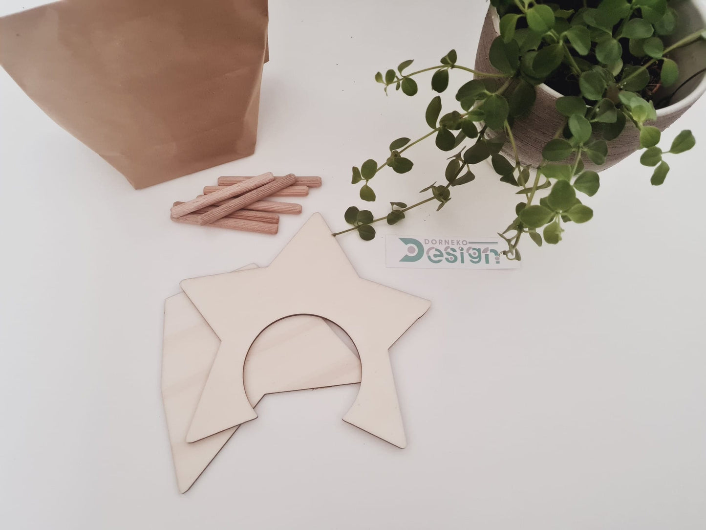 BAUSATZ Holzversteck *Stern* für Kleinnager