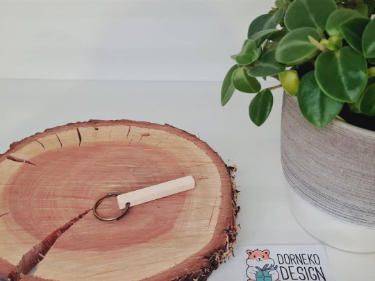 Schlüsselanhänger Stäbchen Ahorn mit Ring *Personalisierbar!*